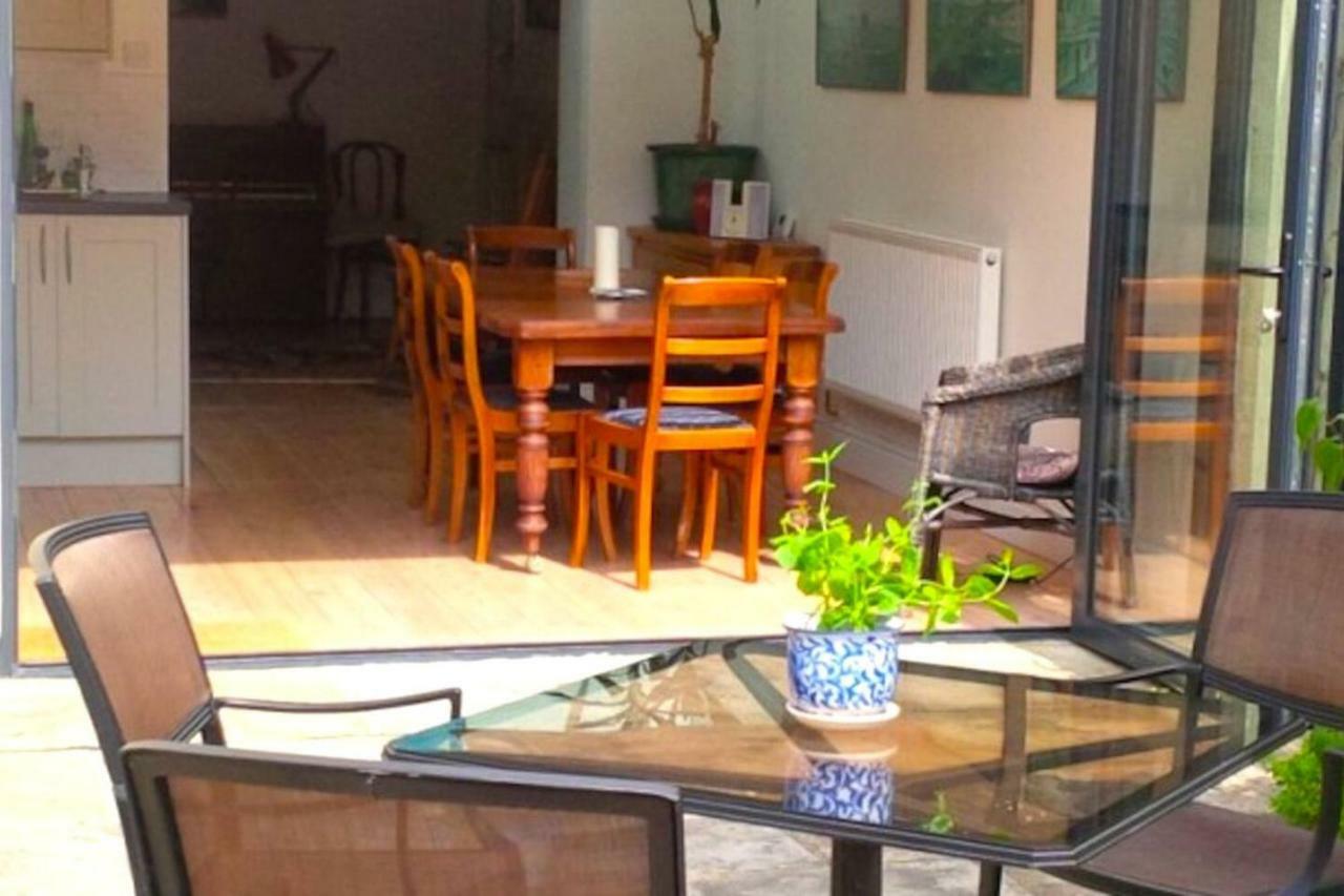 Lauras Townhouse Apartments Thomas Street Townhouse Бат Экстерьер фото