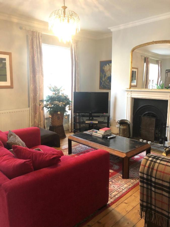 Lauras Townhouse Apartments Thomas Street Townhouse Бат Экстерьер фото